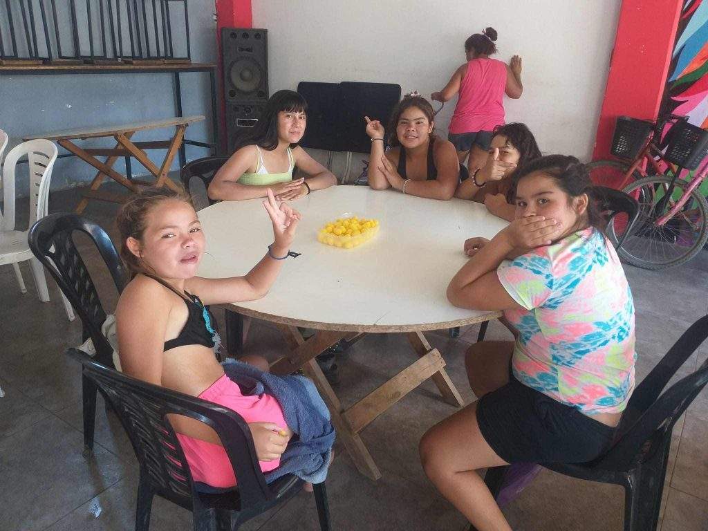 prácticas de educación y cuidado